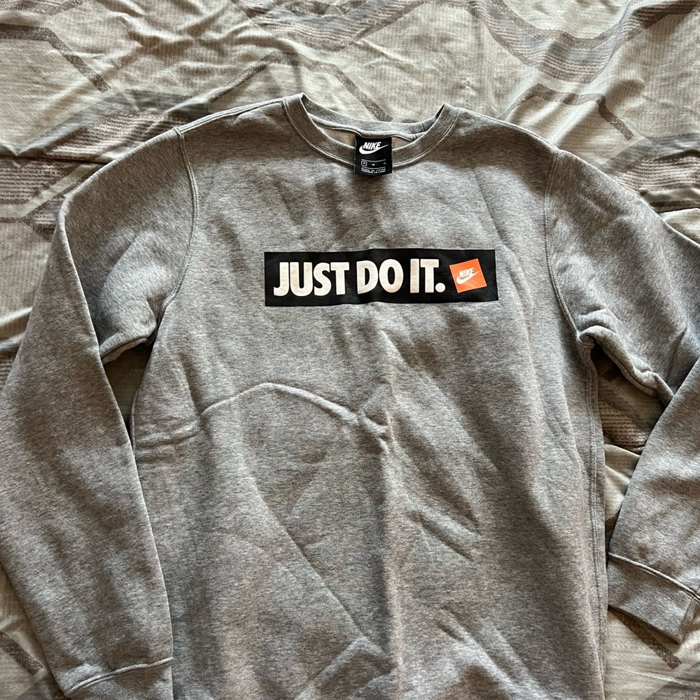 Nike Pullover